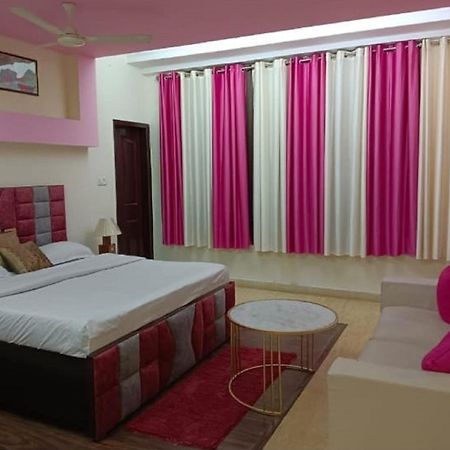 Star Inn Delhi  Eksteriør billede